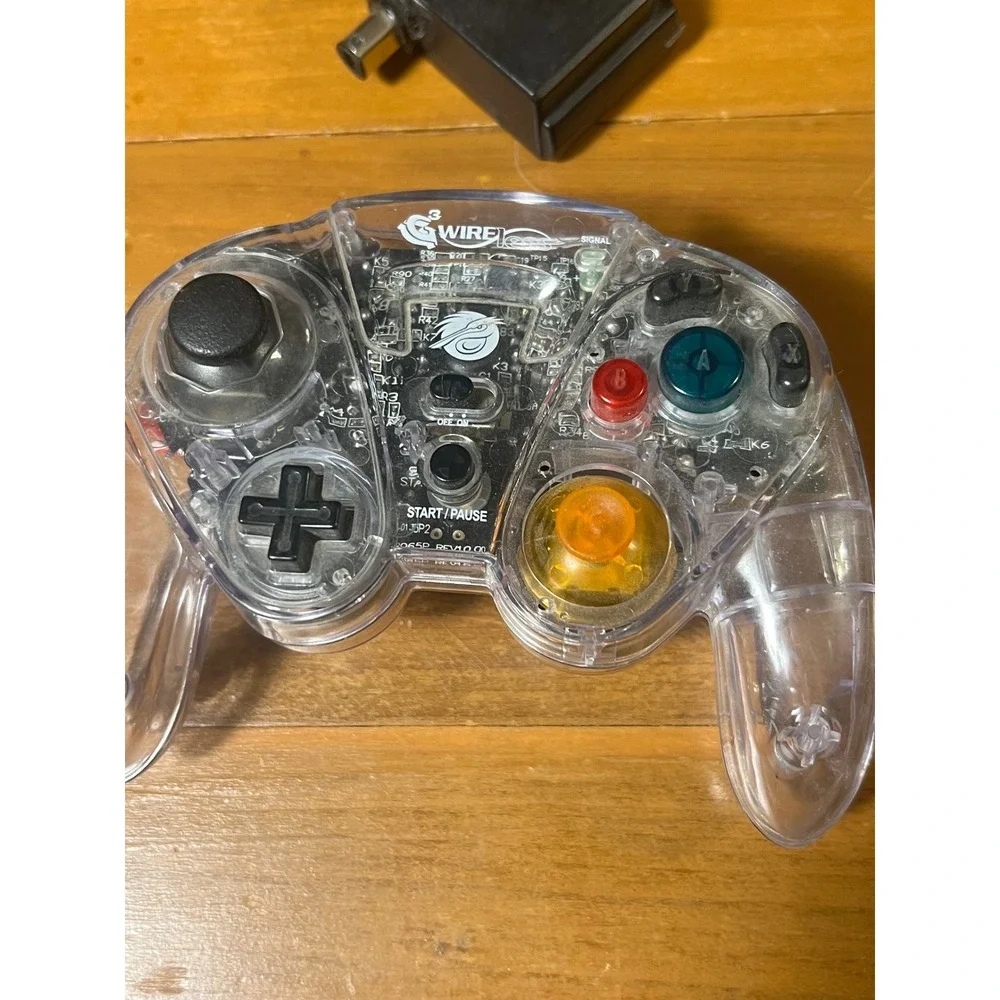 G-Wireless‎ Nintendo GameCube Controller Clear Transparent with Receiver Dongle